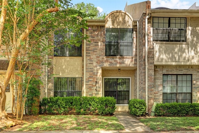 property at 6723 Belmont St