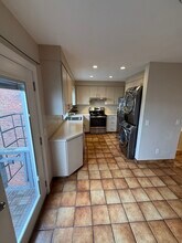65 Brooks St in Boston, MA - Building Photo - Building Photo