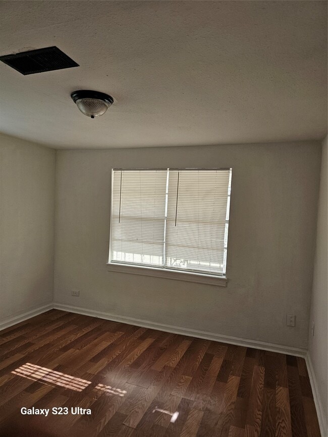 property at 7914 Lockwood Dr