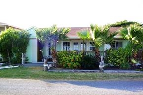 1401 Water St in Rockport, TX - Building Photo