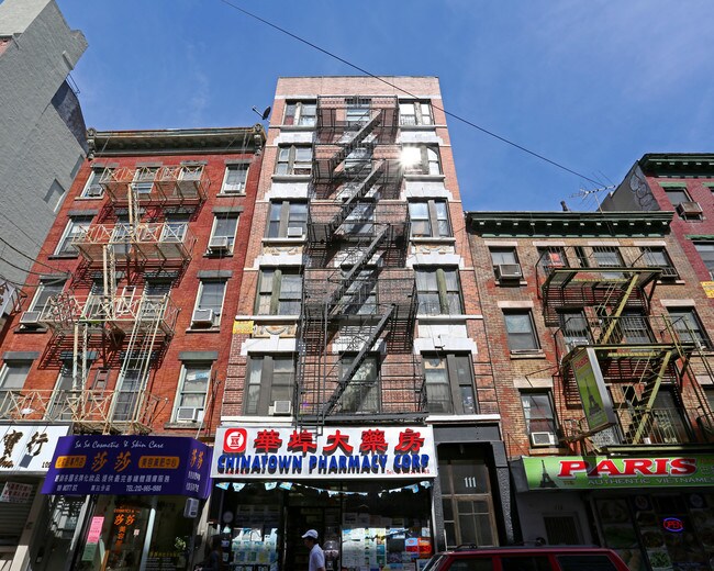 111 Mott St in New York, NY - Building Photo - Building Photo