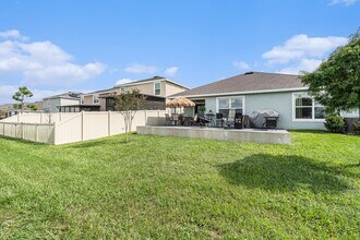 38271 Sonnet Landing Ave in Zephyrhills, FL - Building Photo - Building Photo