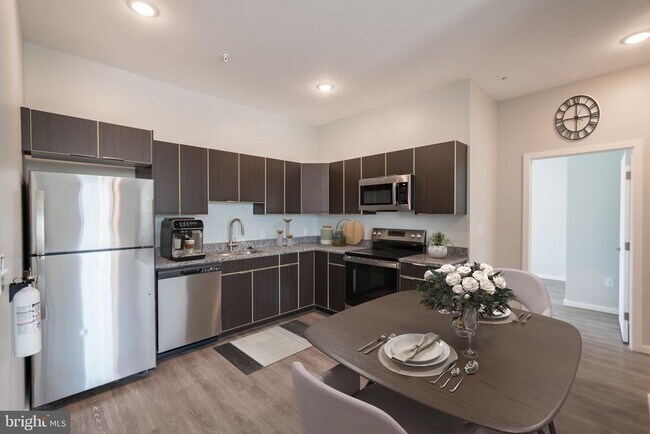 4124 Haverford Ave in Philadelphia, PA - Building Photo - Building Photo