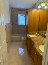 330 Cypress Dr in West Palm Beach, FL - Building Photo - Building Photo