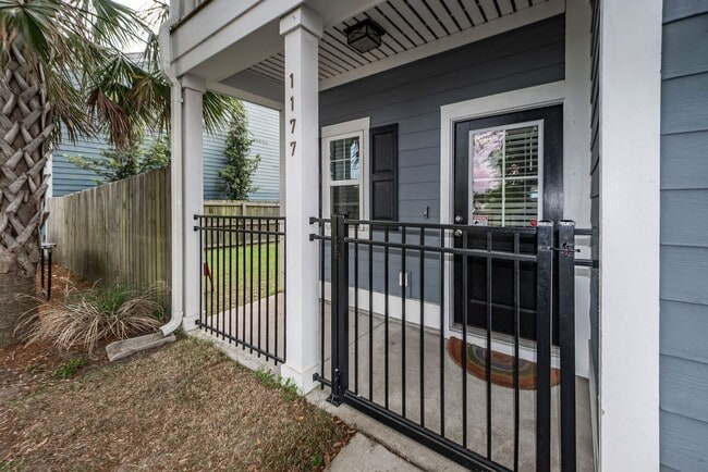 1177 Sumner Ave in North Charleston, SC - Building Photo - Building Photo