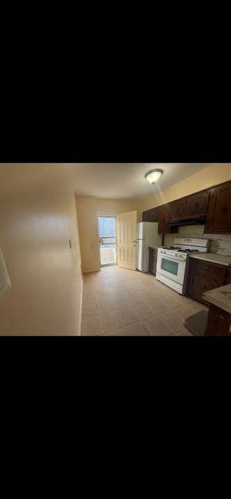 1898 Schenectady Ave, Unit 1 in Brooklyn, NY - Building Photo