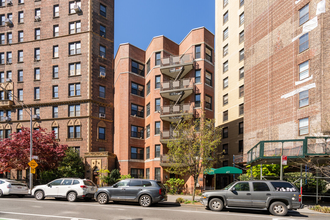 45 Plaza St W in Brooklyn, NY - Foto de edificio