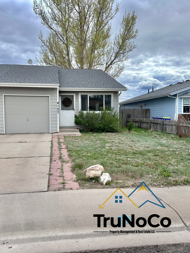 property at 4107 Hayes Cir