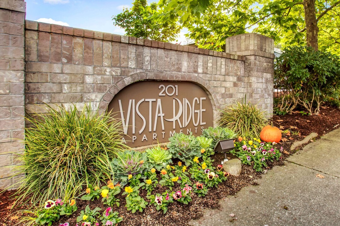 Vista Ridge in Issaquah, WA - Foto de edificio