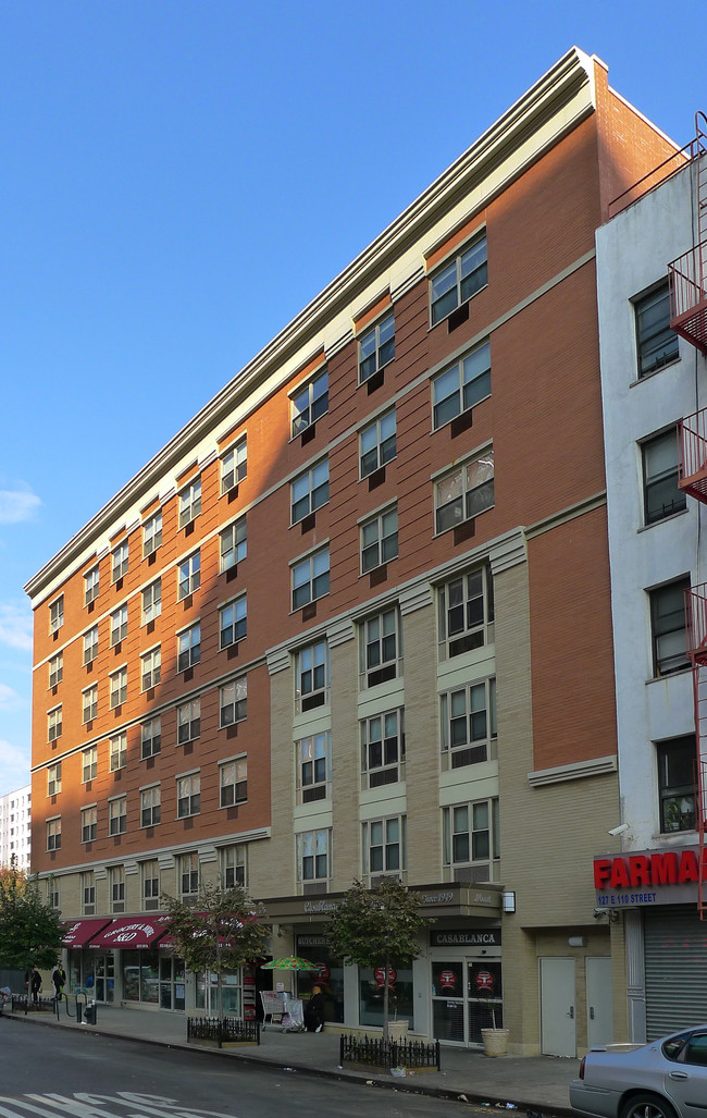 123 E 110th St in New York, NY - Foto de edificio - Building Photo