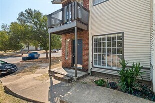 1806 River Crossing Cir in Austin, TX - Building Photo