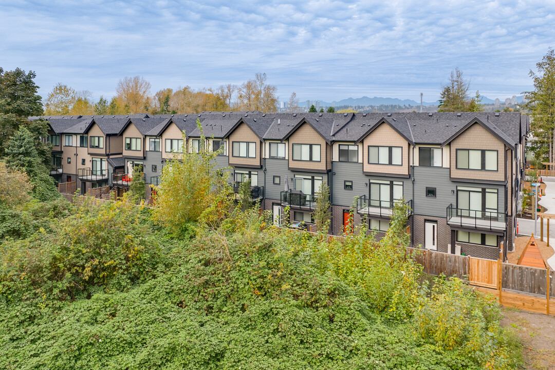 23960 Thompson Gate in Richmond, BC - Building Photo