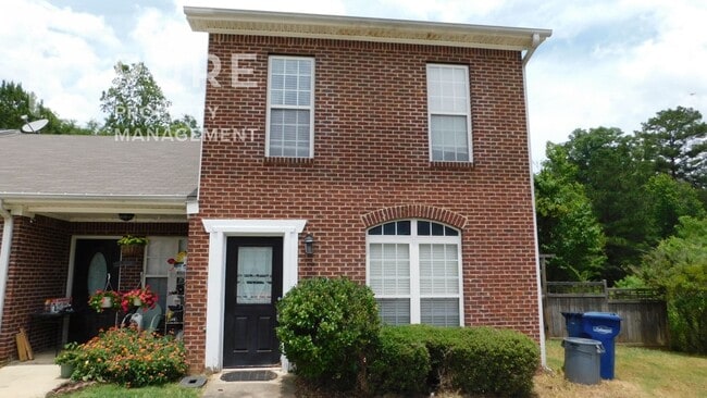 206 Park Village Cir in Alabaster, AL - Building Photo - Building Photo