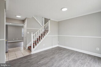 9490 Mooregate Ct in Lorton, VA - Building Photo - Building Photo