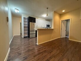 377 Montgomery St, Unit 2 in Brooklyn, NY - Building Photo