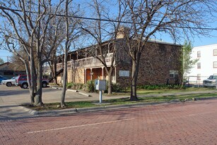 16th Place in Lubbock, TX - Building Photo