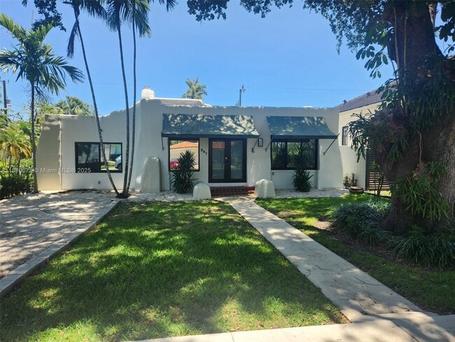 property at 241 Palmetto Dr