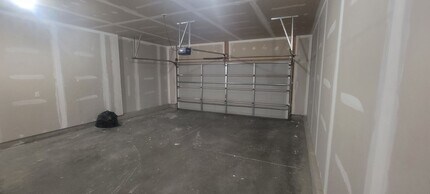 5102 S Baneberry Ave in Sioux Falls, SD - Building Photo - Building Photo