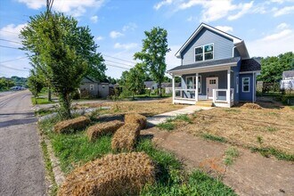 2815 Johnston St in Knoxville, TN - Building Photo - Building Photo