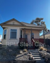 1210 N Elizabeth St in Pueblo, CO - Building Photo