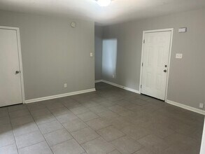 1743 Edward Ave in Memphis, TN - Building Photo - Building Photo