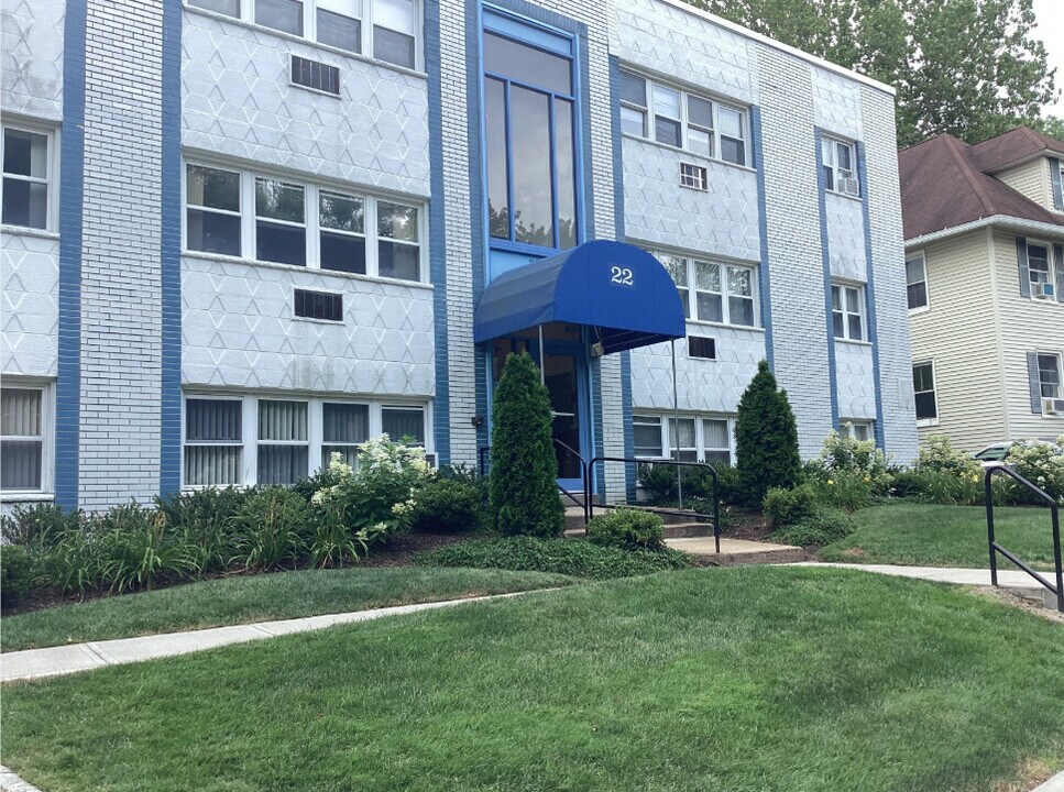 22 Cottage in South Orange, NJ - Foto de edificio