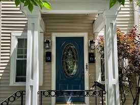 13 Concord Ave in Belmont, MA - Building Photo