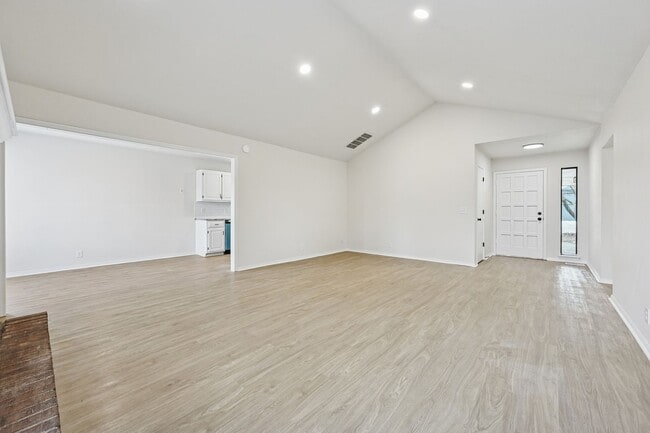 1709 N Cypress Ave in Broken Arrow, OK - Building Photo - Building Photo