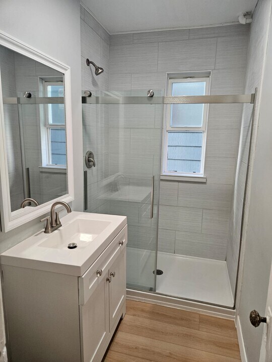 450 W Doty St, Unit 4 in Madison, WI - Foto de edificio