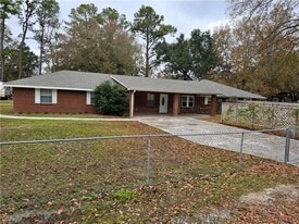 59267 N Pearl Dr, Unit 2 in Slidell, LA - Building Photo
