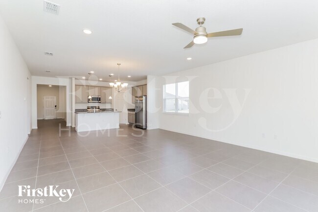 544 Crown Rose Dr in Bartow, FL - Building Photo - Building Photo