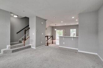 7330 MATCHBOX ALY in Elkridge, MD - Building Photo - Building Photo