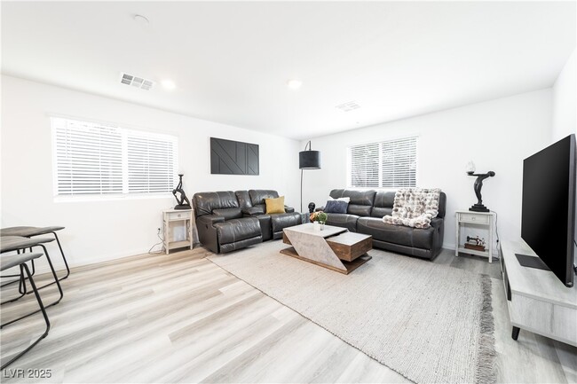 2849 Desert Mosaic Ln in Las Vegas, NV - Building Photo - Building Photo