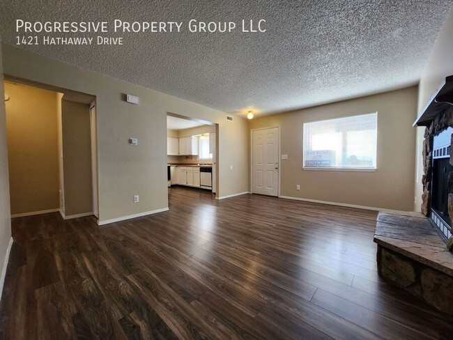 1421 Hathaway Dr in Colorado Springs, CO - Building Photo - Building Photo