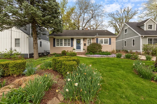 property at 793 Pleasant Ave