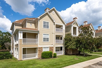 Regent Apartment Homes in Baton Rouge, LA - Foto de edificio - Building Photo