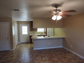 207 Reed Ave in Long Beach, MS - Building Photo - Building Photo