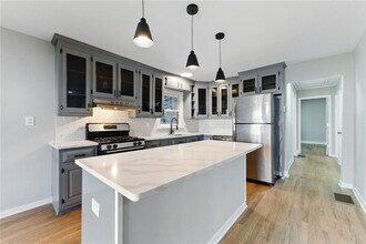 10 Cochran Rd SE in Marietta, GA - Building Photo - Building Photo