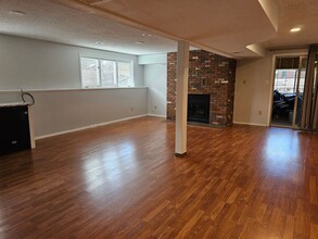 2829 Foothills Rd-Unit -Basement in Cheyenne, WY - Building Photo - Building Photo