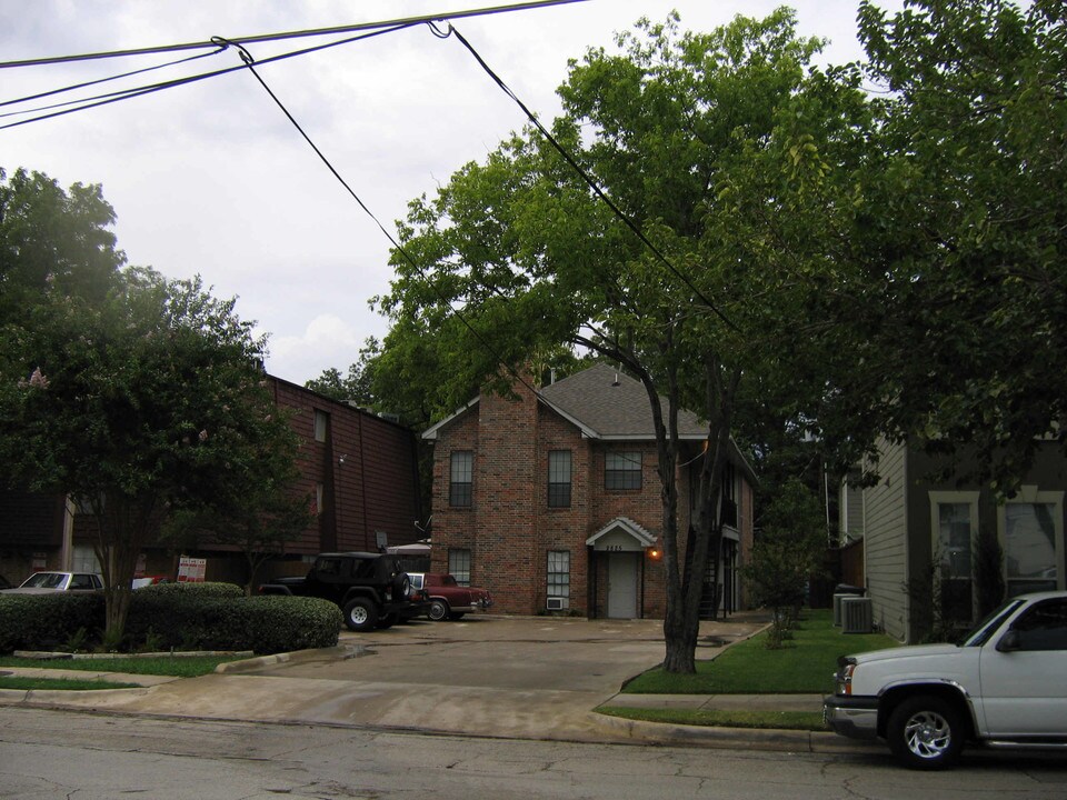 2825 Reagan St in Dallas, TX - Building Photo