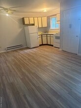 1-72-72 Parkcenter Dr in Deer Park, NY - Building Photo - Building Photo