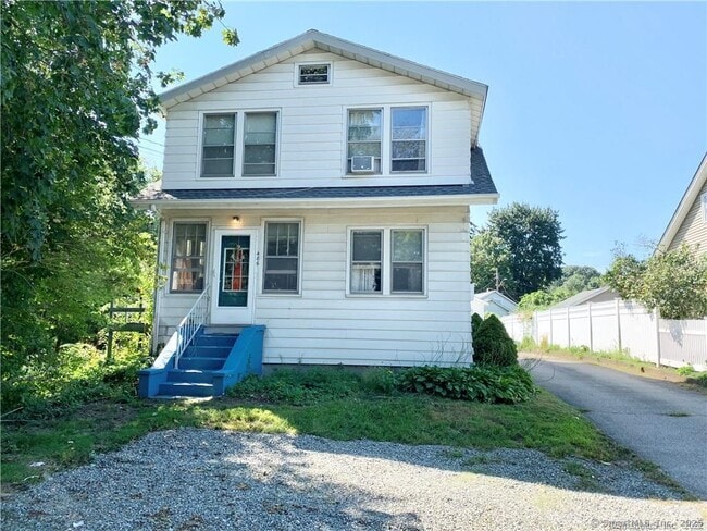 property at 486 Mohegan Ave Pkwy