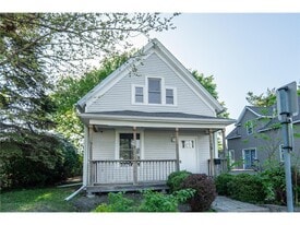 1602 Johnson St NE in Minneapolis, MN - Building Photo