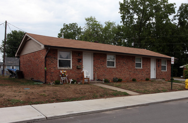 1049-1099 S Home Ave in Martinsville, IN - Building Photo - Building Photo