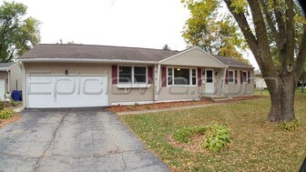 1108 Crestview Dr SE in Cedar Rapids, IA - Building Photo