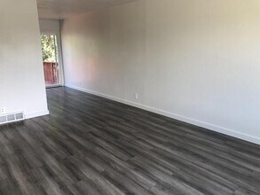 379 7670 S in Midvale, UT - Building Photo - Building Photo