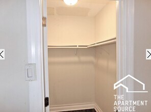 2129 N Dayton St, Unit G in Chicago, IL - Building Photo - Building Photo
