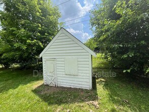 440 W Wenger Rd in Englewood, OH - Building Photo - Building Photo