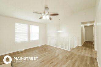 11015 N Lewis Ave in Kansas City, MO - Foto de edificio - Building Photo