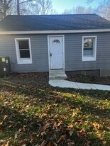 29 Jumping Branch Rd in Stafford, VA - Building Photo